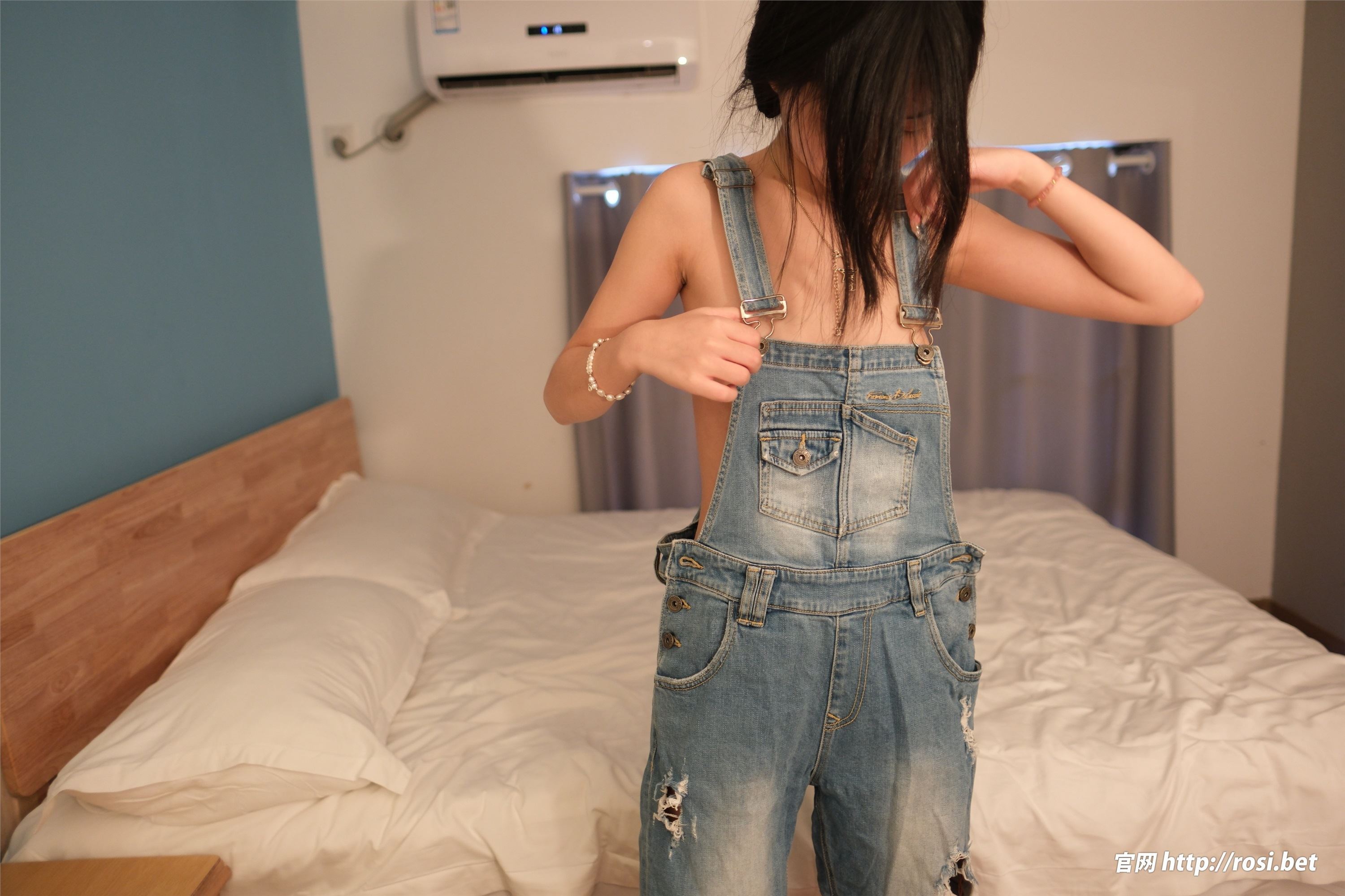 ROSI写真 2024.10.21 NO.4704